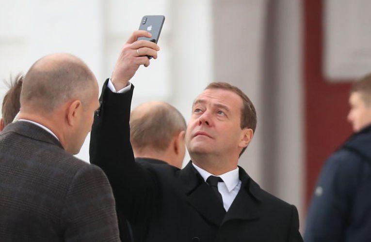 Чиновники не в восторге от запрета использования iPhone в служебных целях